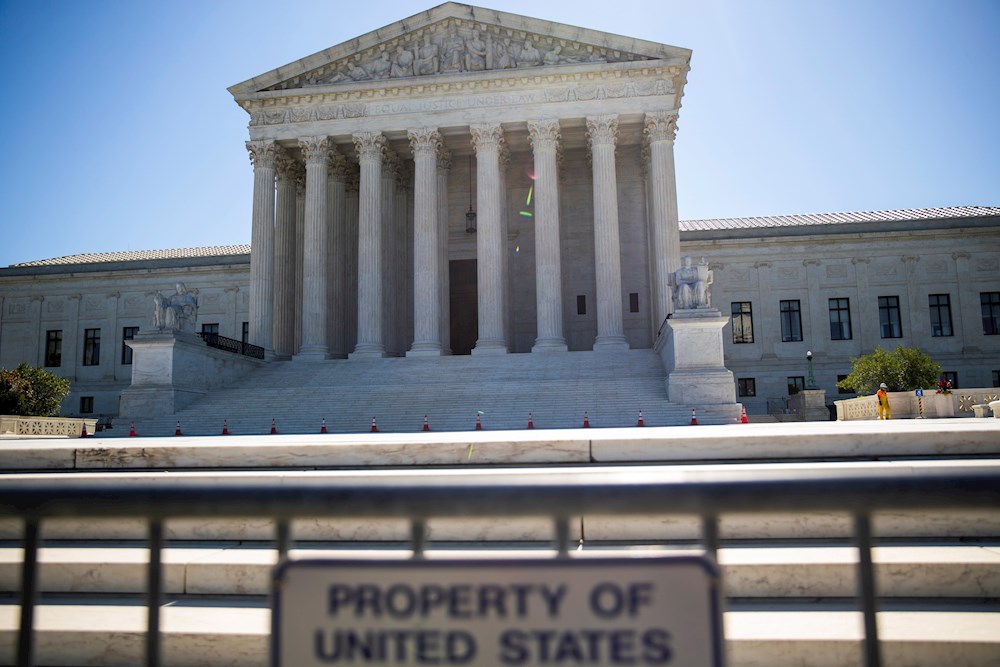 El Tribunal Supremo de EEUU salva la reforma sanitaria de Obama