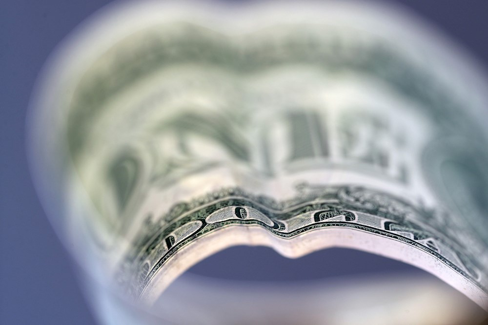 El peso mexicano se deprecia 3,57 % en la semana y llega a niveles de marzo