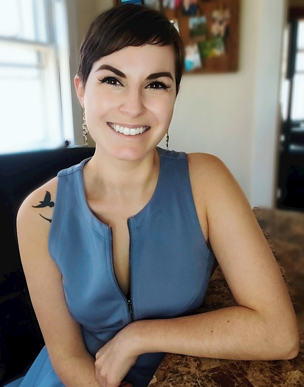 Las mujeres toman tanto como los hombres, pero sufren las consecuencias antes