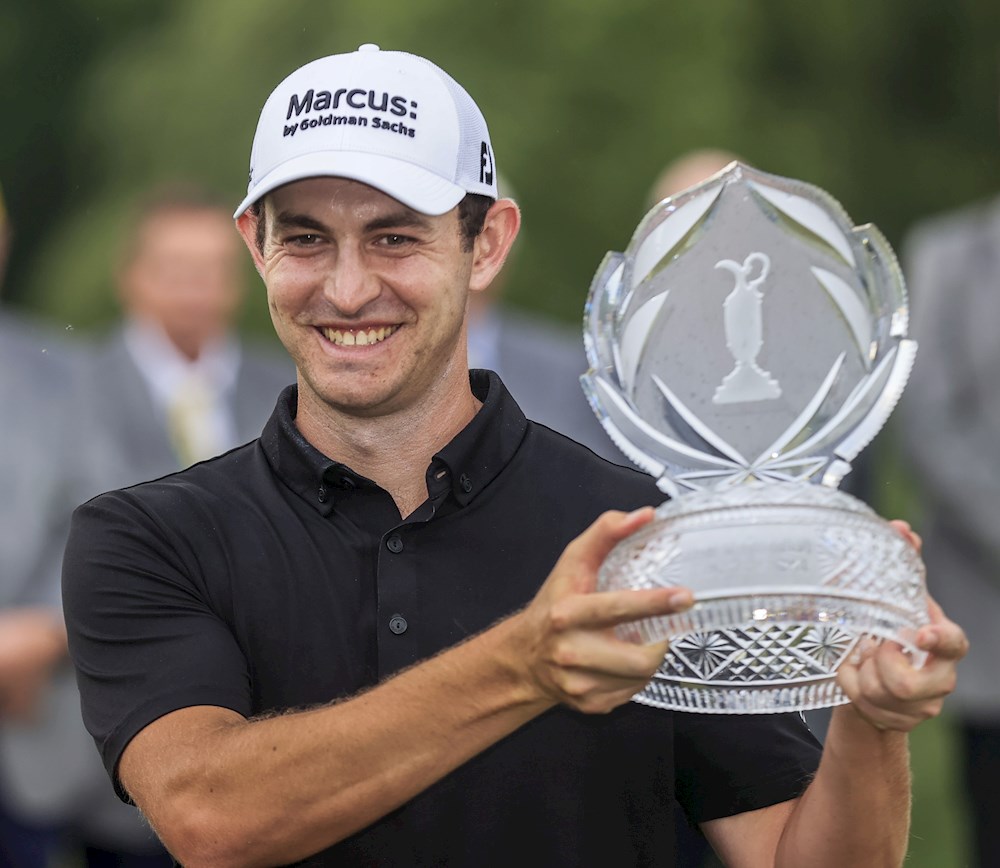 Cantlay gana el desempate a Morikawa y sin Rahm se proclama campeón