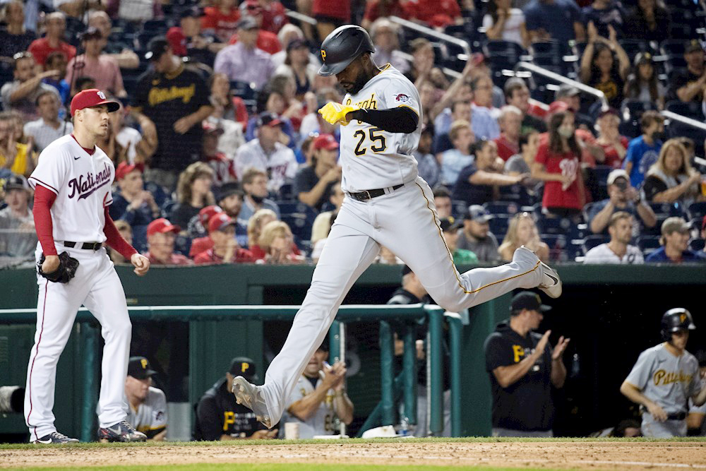 8-1. Corbin lanza sólido y Gomes pega grand slam