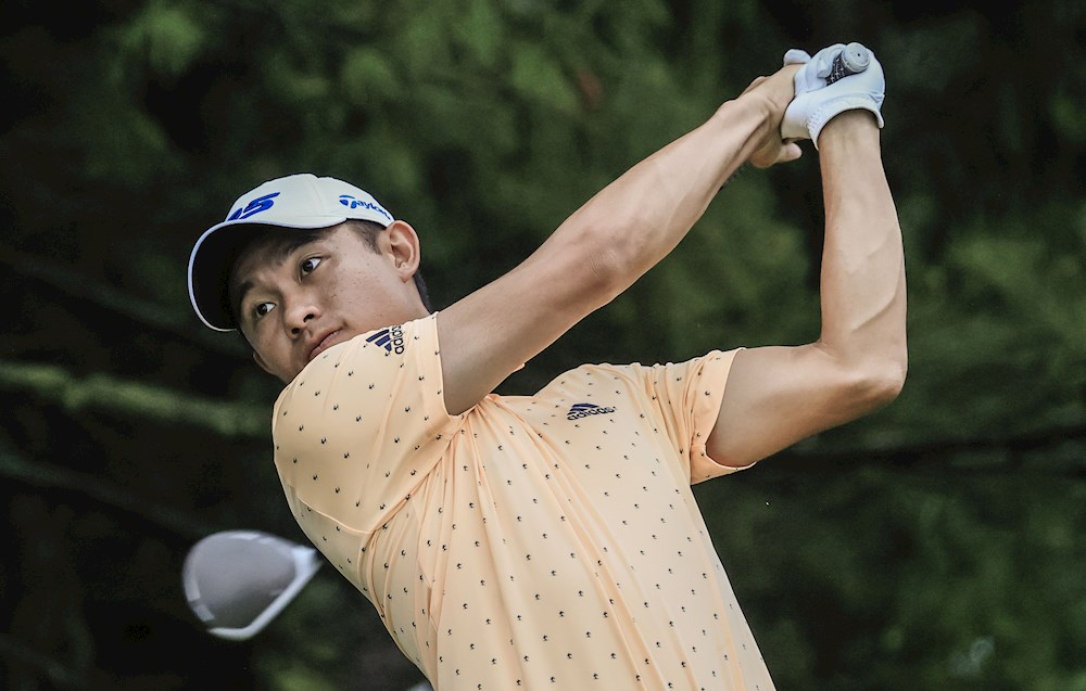 Morikawa termina líder en una jornada suspendida por lluvia en el torneo Memorial