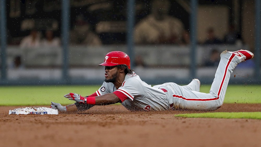 17-3. Herrera y McCutchen pegan dos jonrones cada uno contra los Rojos