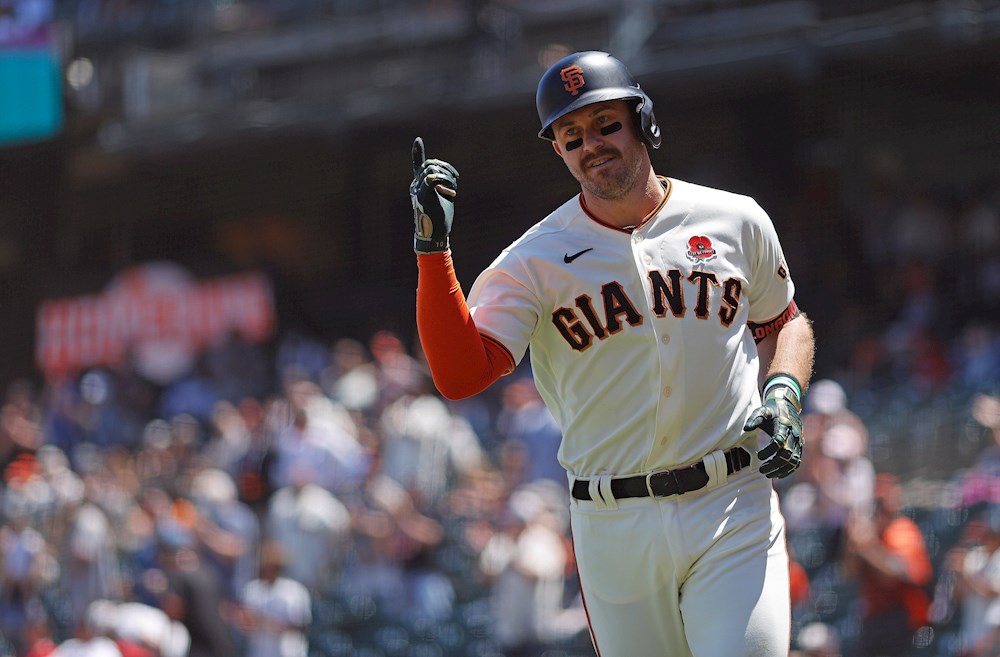 6-1. Evan Longoria apoya labor ganadora de Johnny Cueto y Gigantes barren