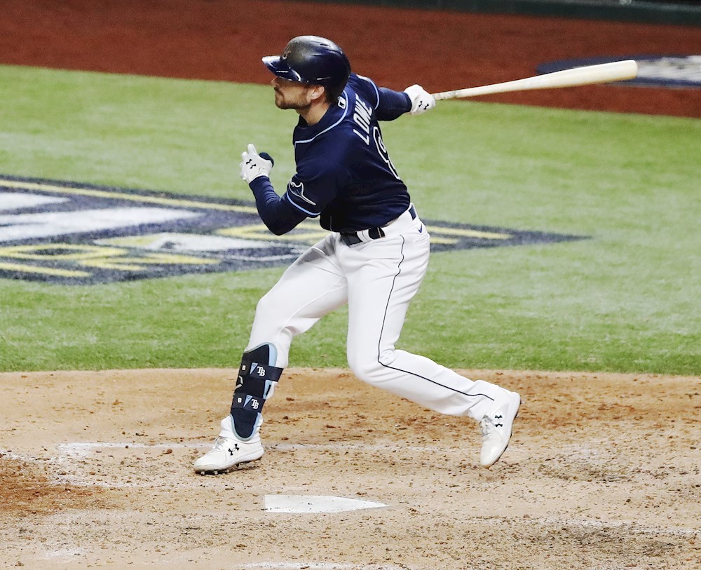 8-2. Lowe jonronea y remolca tres para los Rays