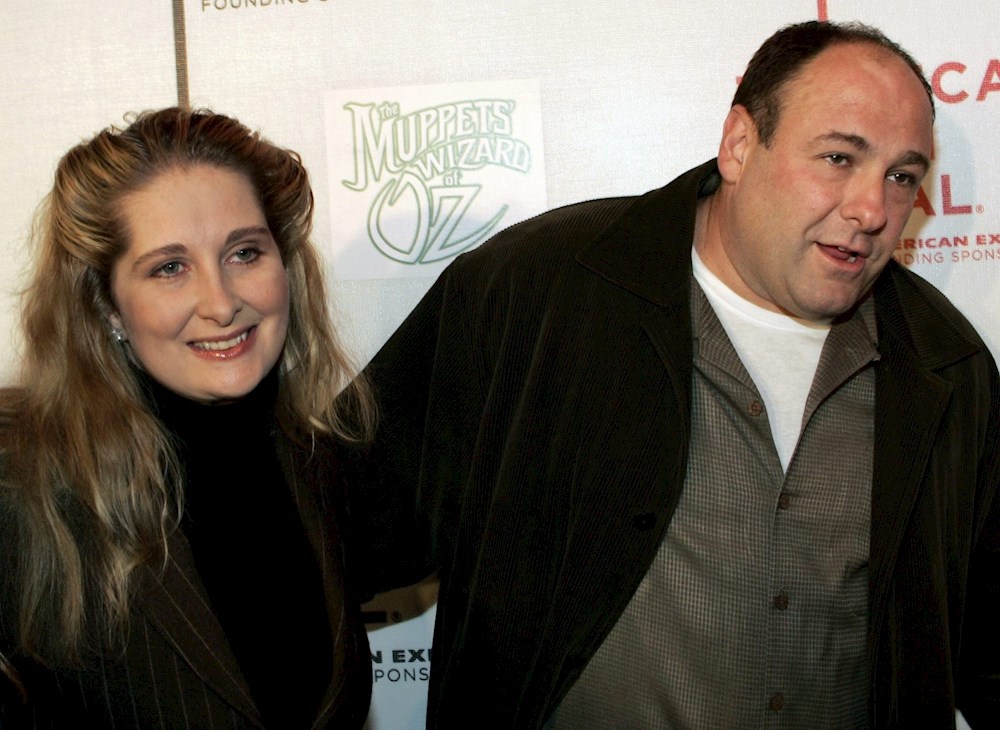 “The Many Saints of Newark”, precuela de “The Sopranos”, presenta su tráiler