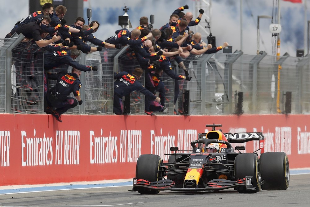 Verstappen confirma su candidatura