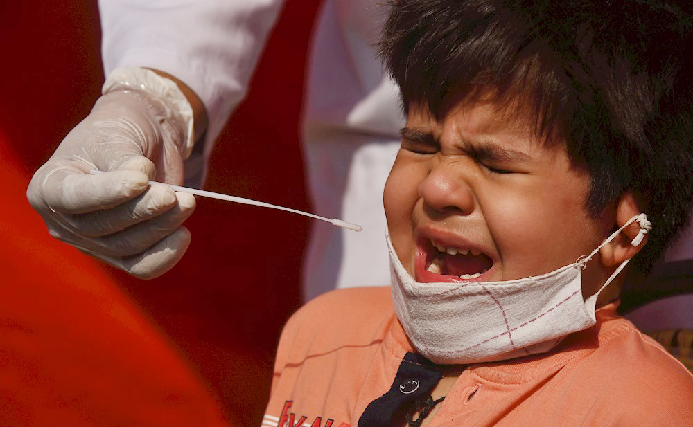 Los niños representan casi el 20 % de positivos por coronavirus en EE.UU.