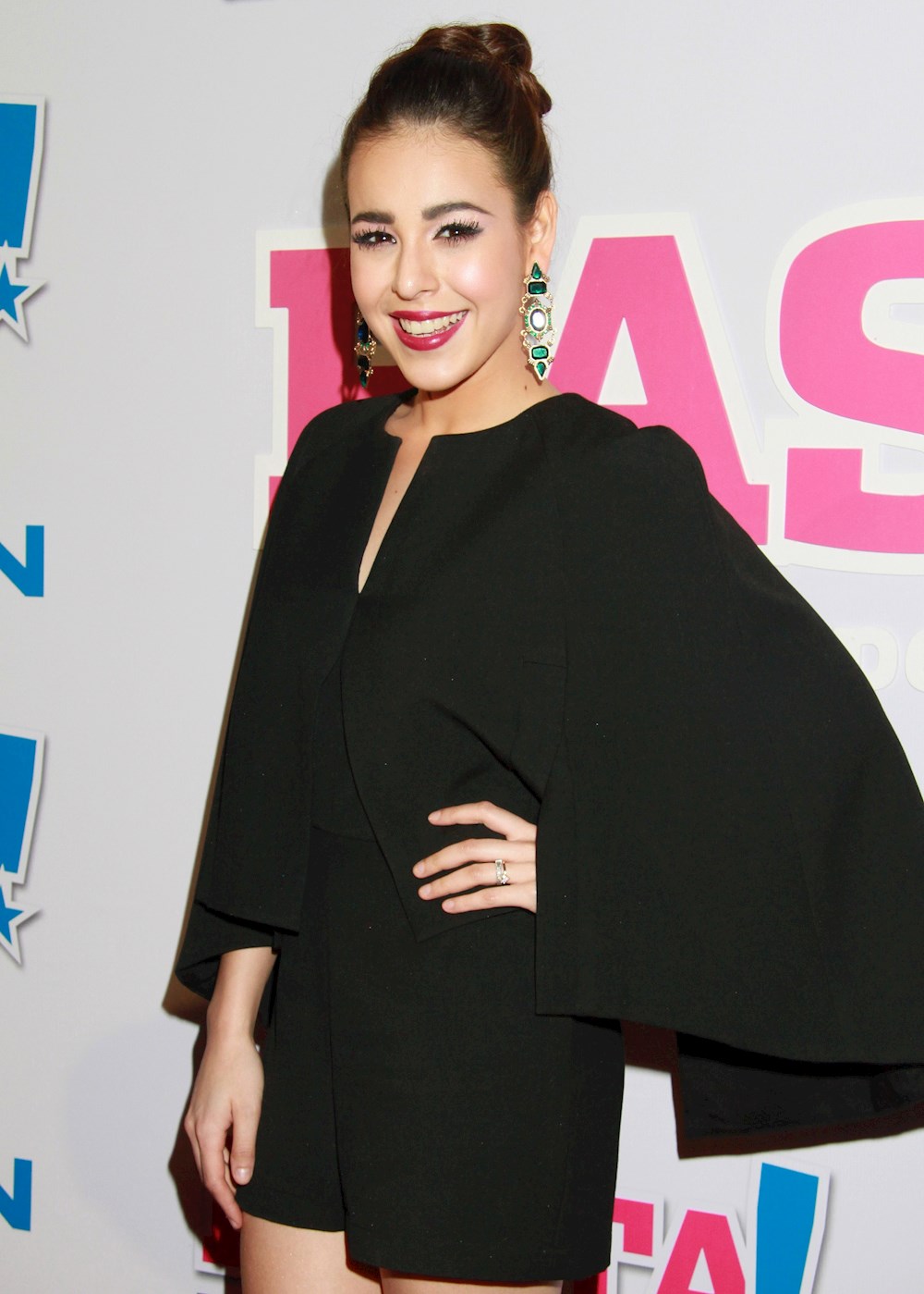 Danna Paola conmueve a usuarios de Tik Tok con emotivo concierto