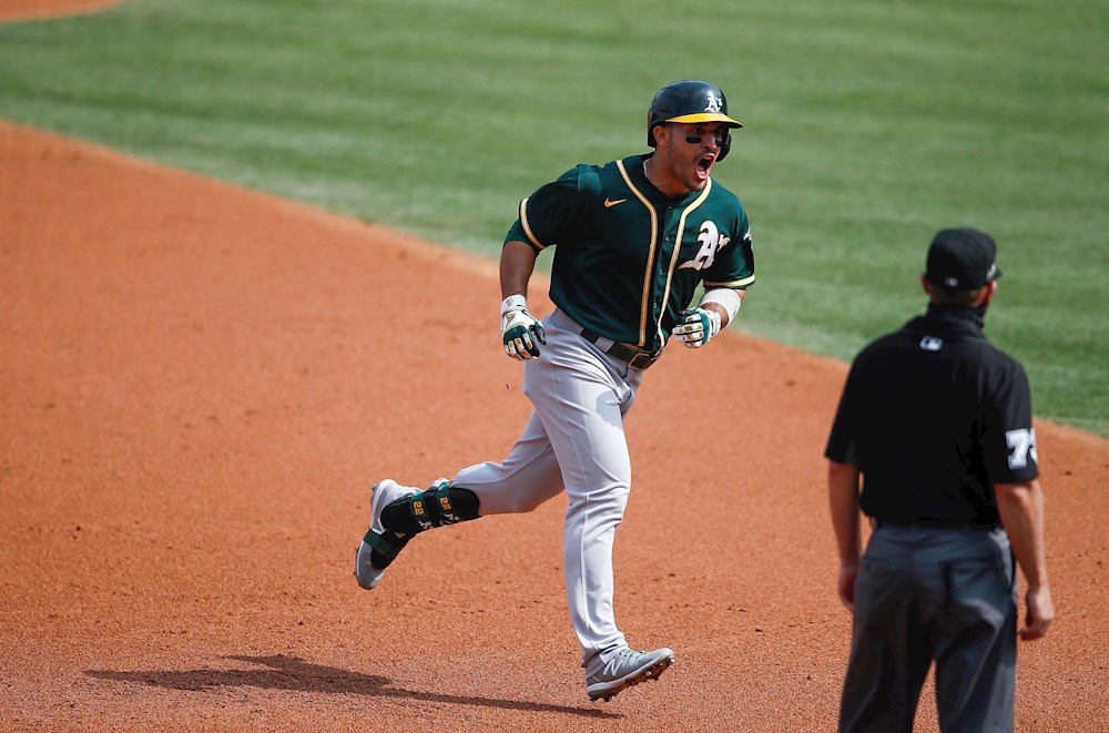 8-4. El dominicano Ramón Lureano regresa imparable con jonrón y gran defensa