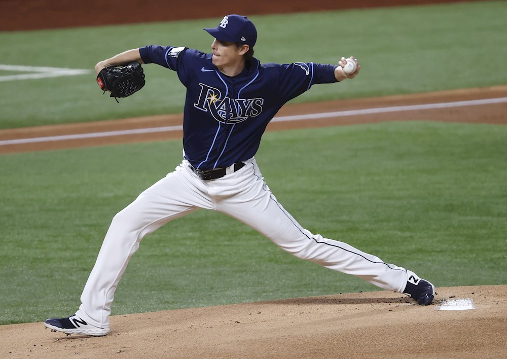 9-2. Yarbrough da a Rays el primer juego completo en cinco años ante Yanquis