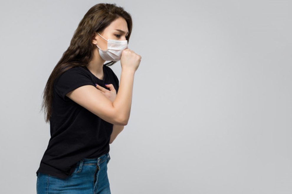 Microgotas de la saliva al hablar pueden impulsar la transmisión de la Covid-19