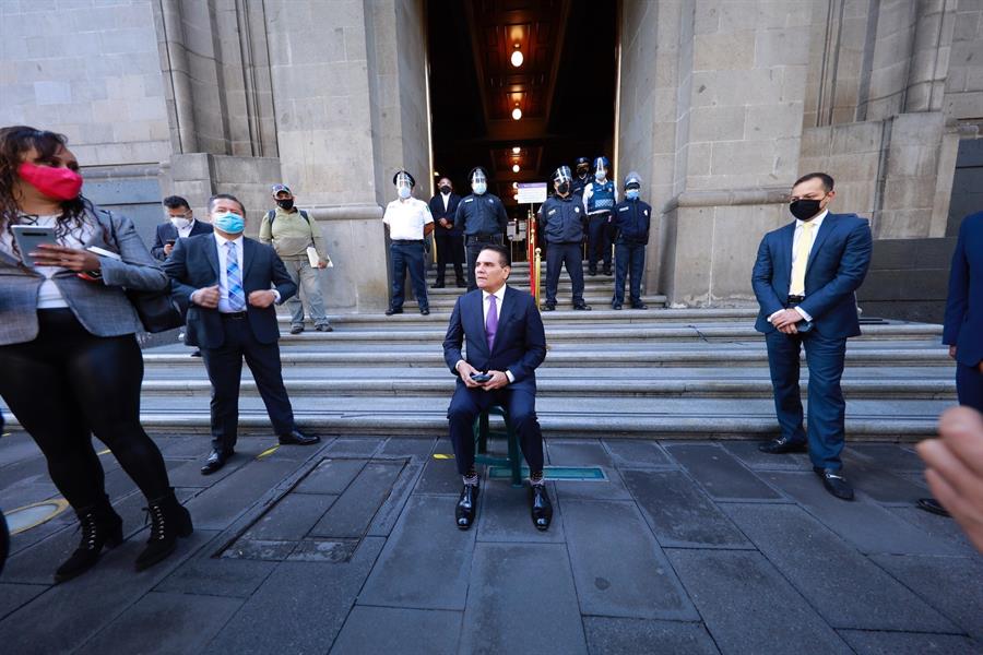 Gobernador mexicano de Michoacán va al Supremo para denunciar “narcoelección”