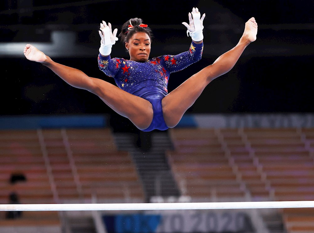 Rusia supera a EE.UU. en la previa por equipos, Biles manda incluso con dudas