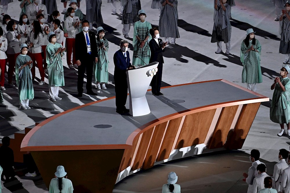 Bach homenajea a los deportistas salidos de “la incertridumbre”