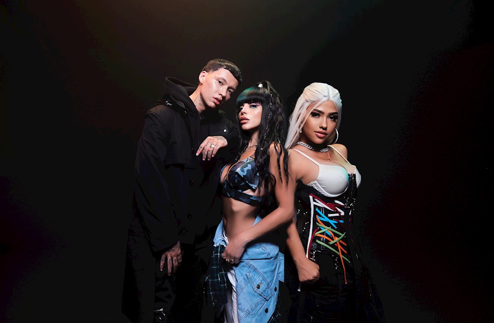 La cantante puertorriqueña Chesca lanza el sencillo “Adicto”