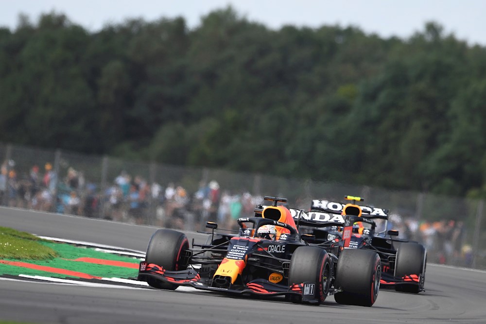 Hamilton saldrá primero en calificación sprint, ‘Checo’ quinto y Sainz noveno