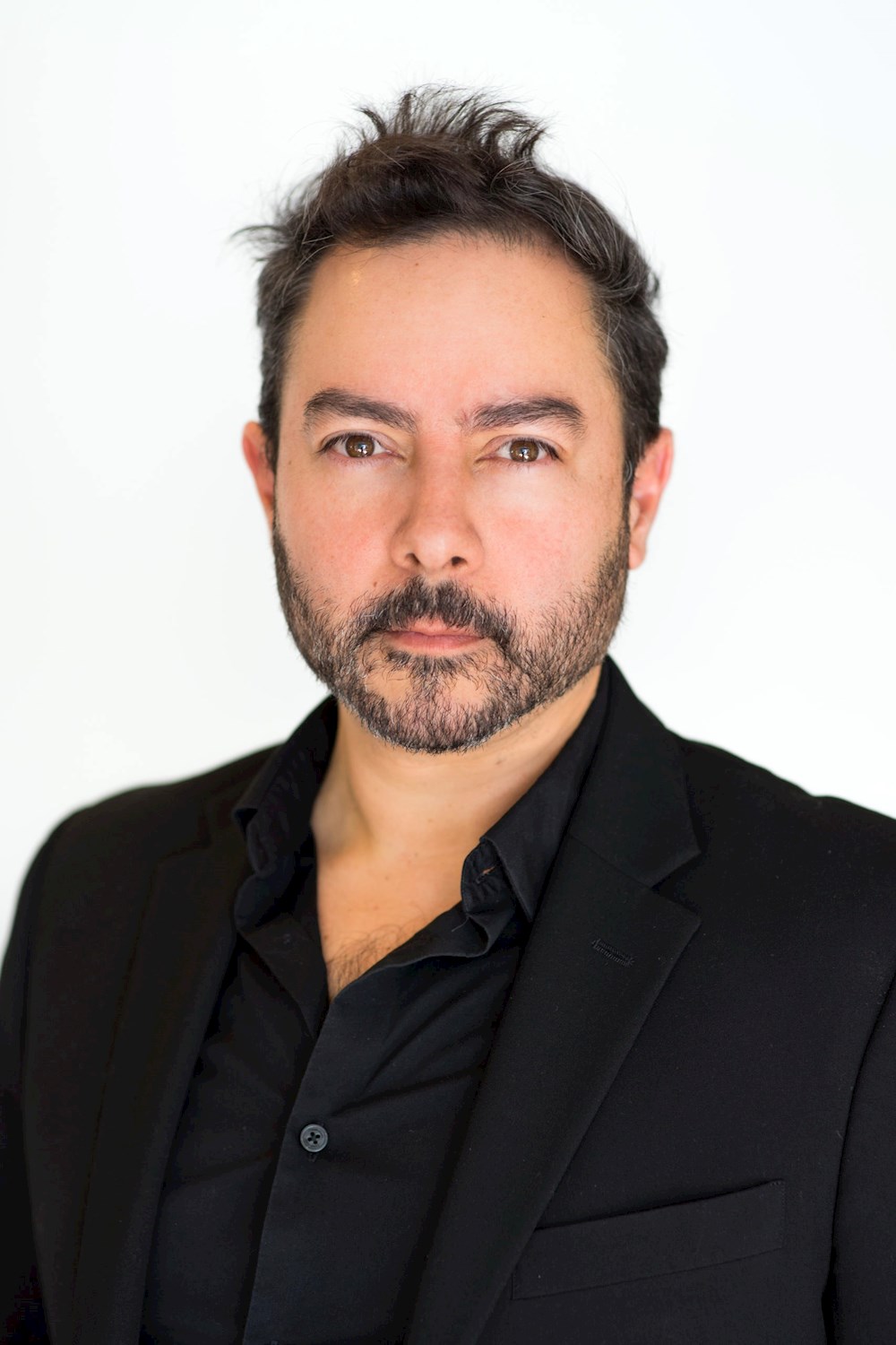 Mexicano Aymerich se une a voz de Bart Simpson para contar historias latinas