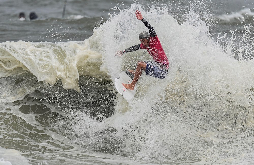 Wright se lleva el bronce, primera medalla en surf, y deja sin podio a Medina
