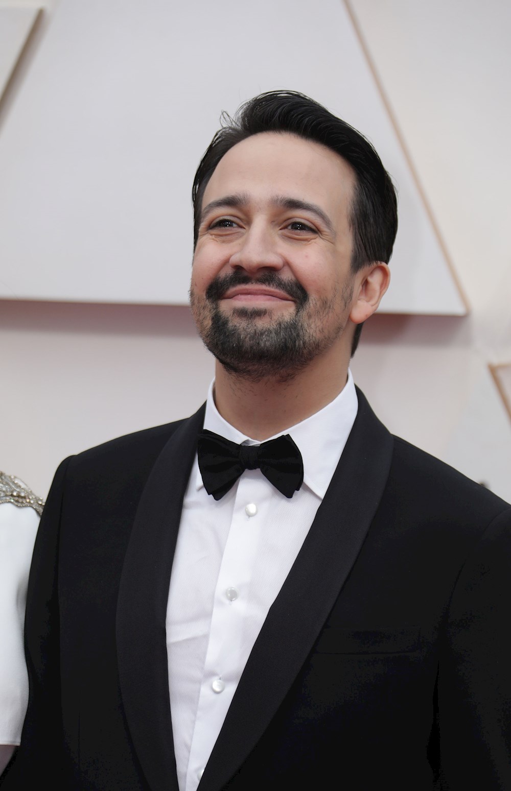 Disney muestra el primer tráiler de su viaje a Colombia con “Encanto”