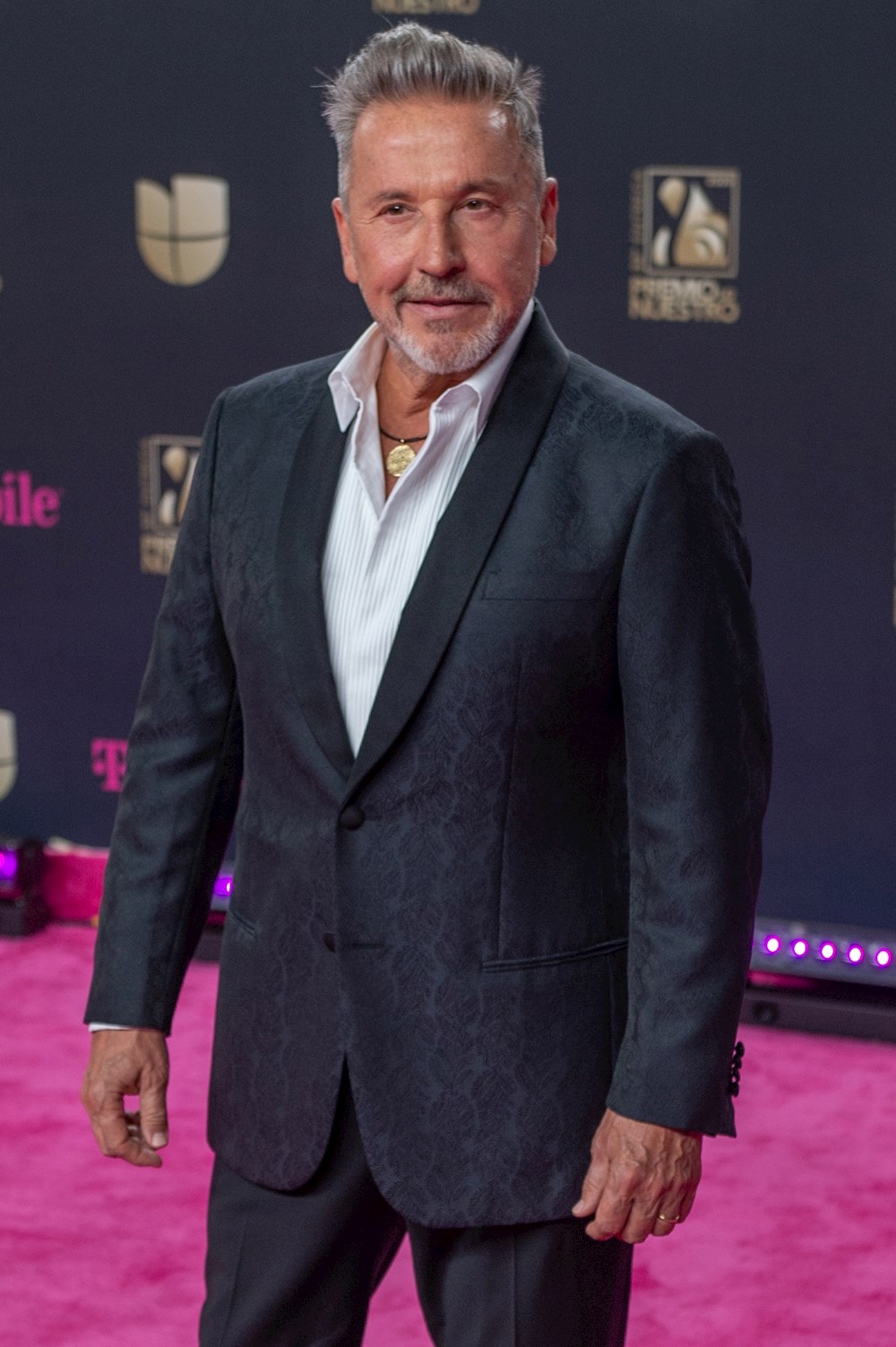 Ricardo Montaner dice que no son “extraterrestres” por cantar en familia