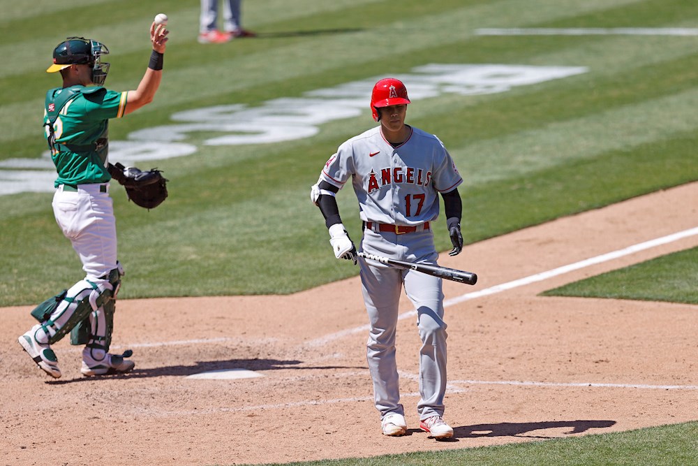 Ohtani jonronea, lidera las Mayores e impone marca