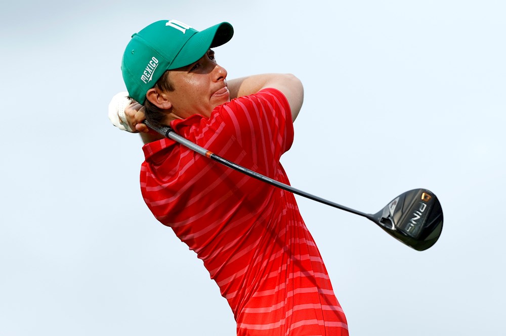 El mexicano Ortiz y el chileno Pereira, a la estela del líder Schauffele