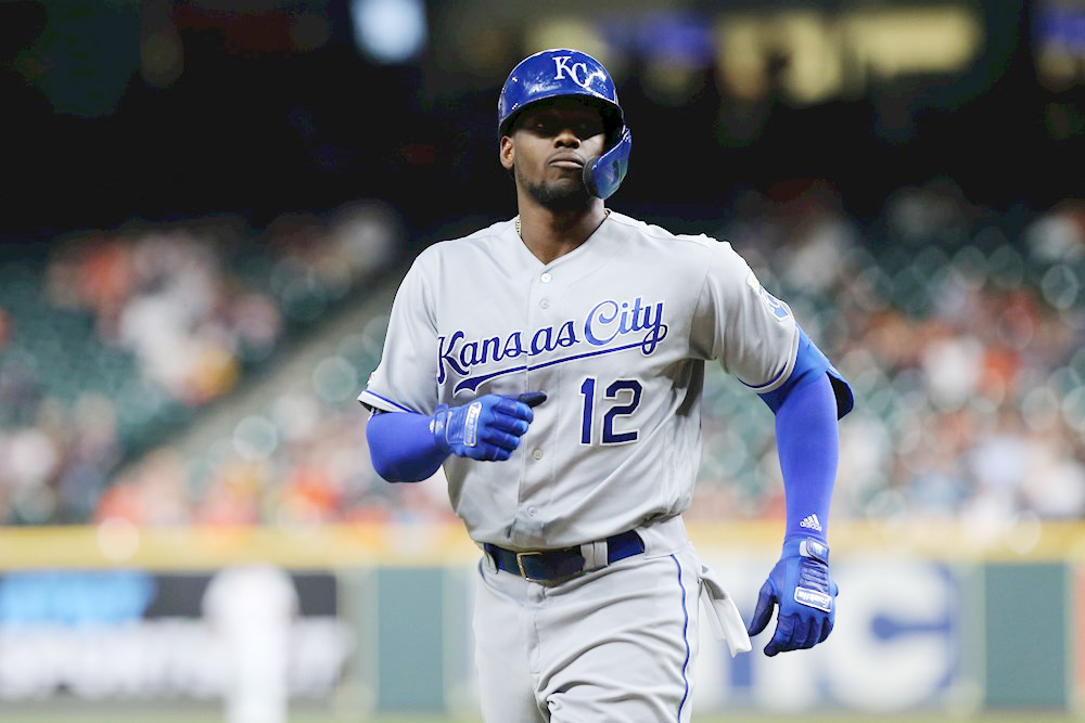 5-2. Soler y O’Hearn castigan con jonrones a los Cerveceros