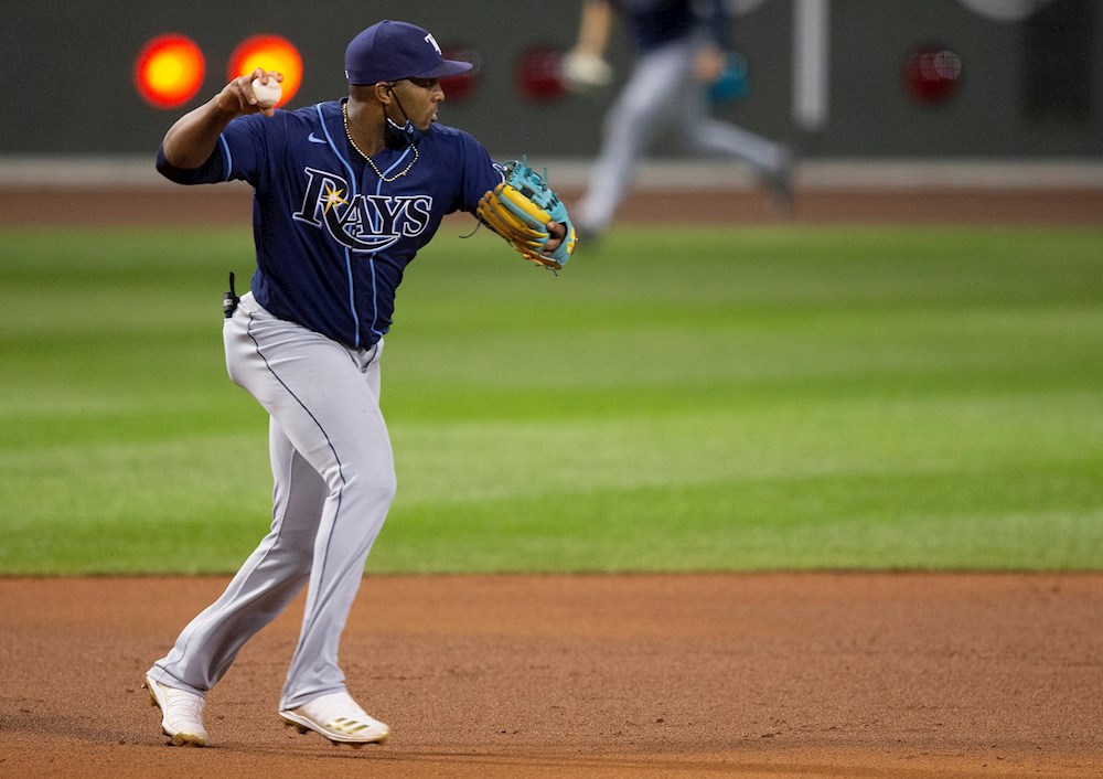 5-4. Yandy Díaz y Meadows completan remontada de los Rays