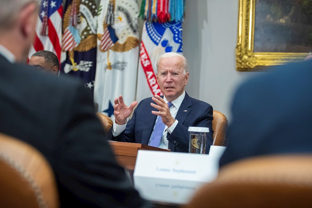 La aprobación ciudadana a Biden, en su nivel más bajo desde que es presidente