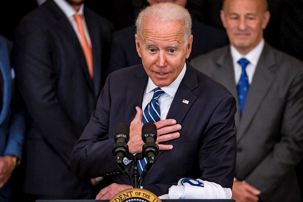 Biden pide aprobar una reforma migratoria para ganar la “competición” global