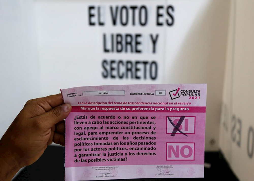 La consulta de López Obrador contra cinco expresidentes se desinfla por la baja participación