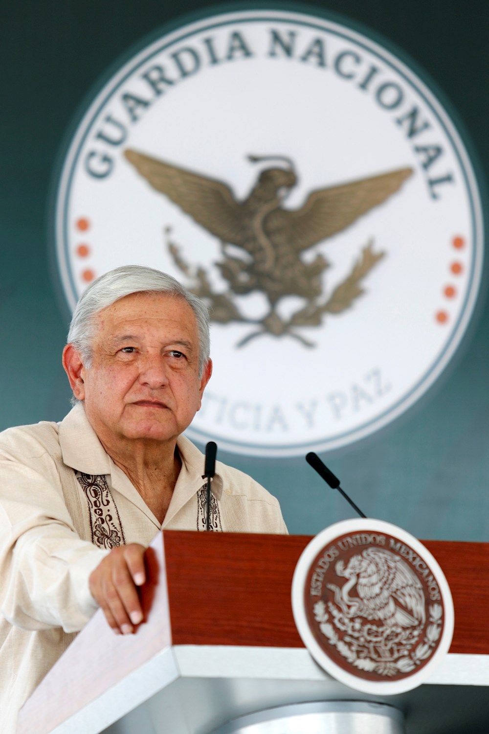 Presidente de México conversará el lunes con vicepresidenta estadounidense