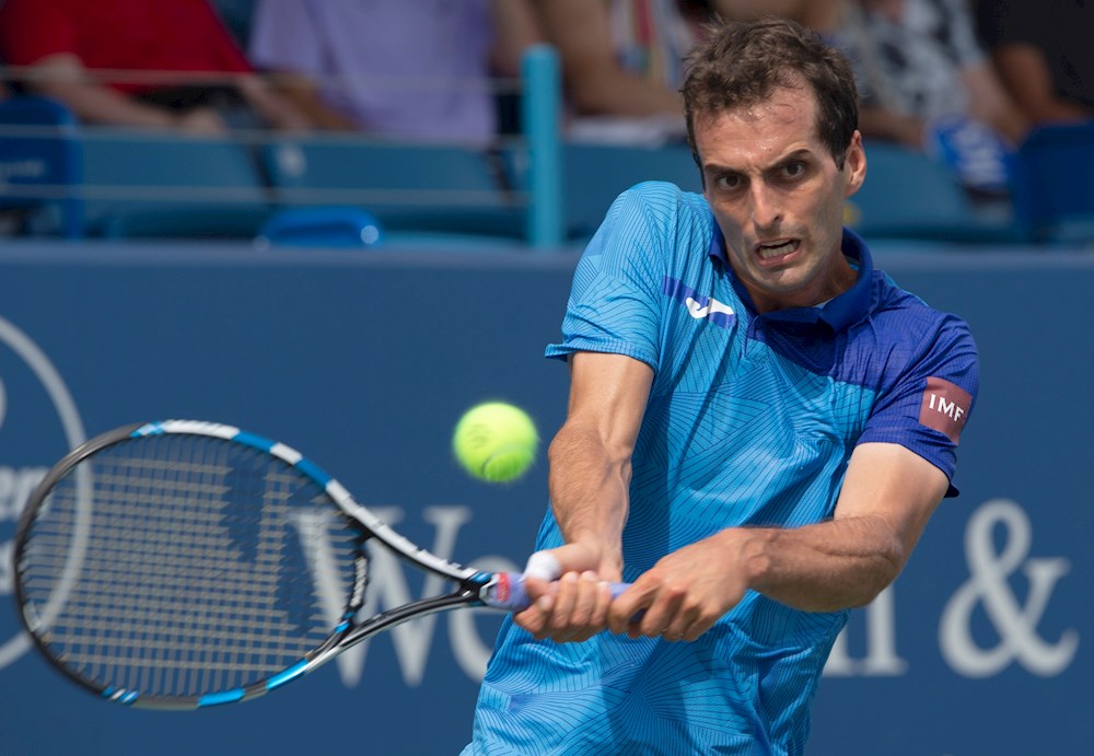 Schwartzman y Sinner celebran cumpleaños con triunfo; gana Murray