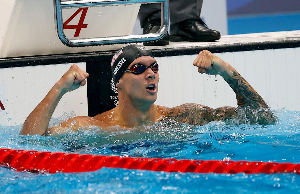 Dressel suma su cuarto oro tras imponerse en los 50 metros libre con récord olímpico