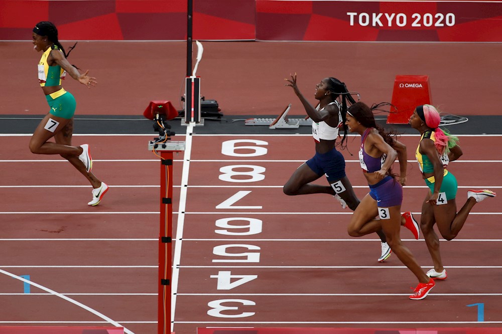 Elaine Thompson remata en 200 su segundo doblete olímpico