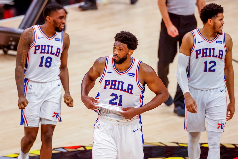 Embiid renueva por 4 años con los Sixers a cambio de 196 millones de dólares