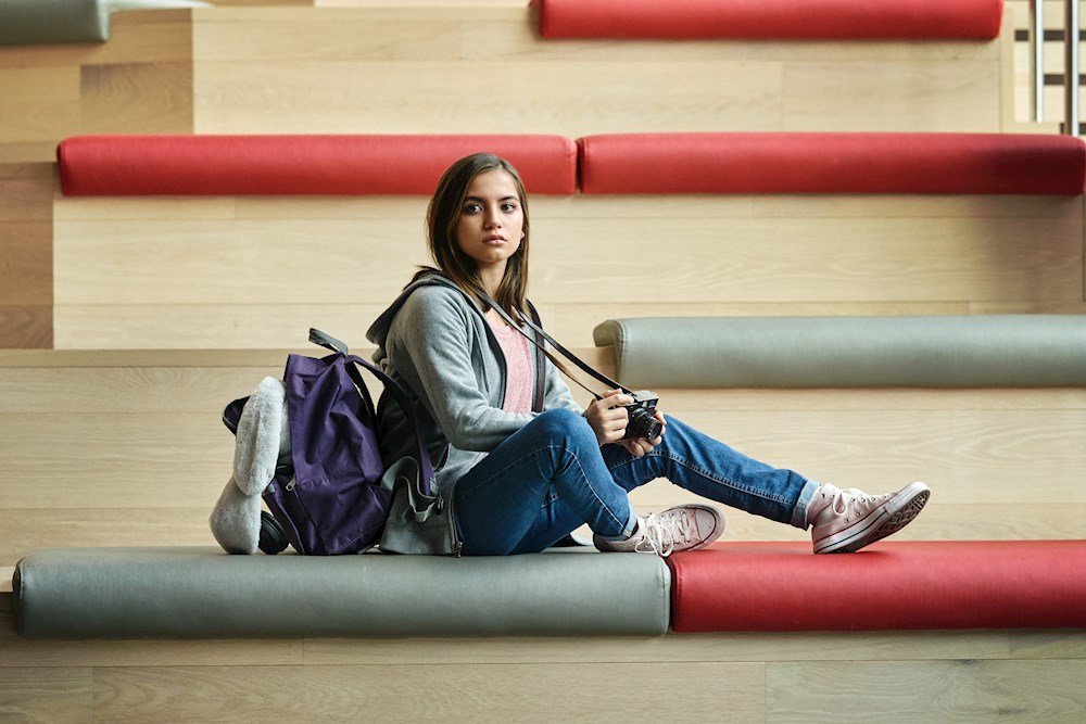 Isabela Merced toma el mando en “Sweet Girl”: La acción es mi género favorito
