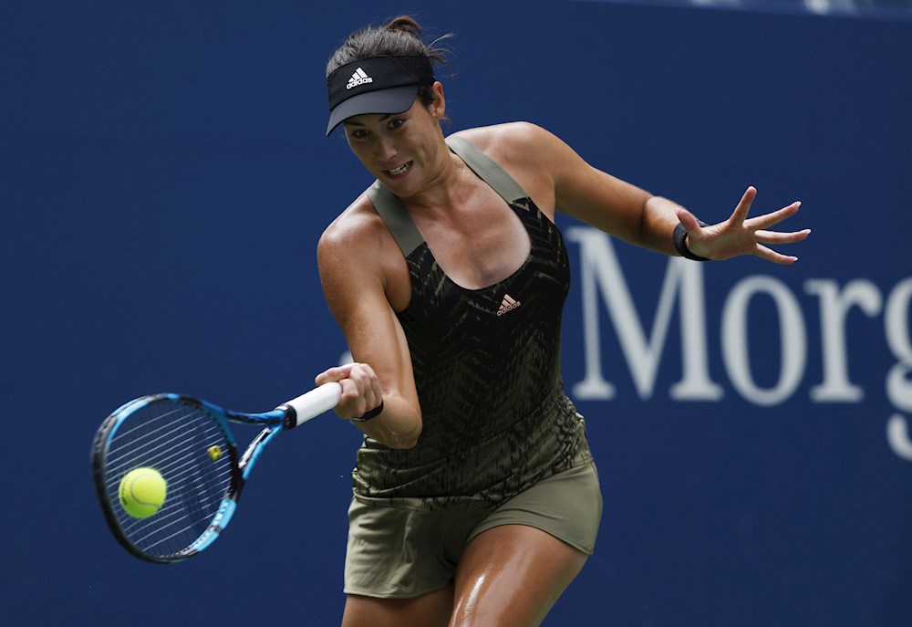 Muguruza vence a Vekic y pasa a la segunda ronda