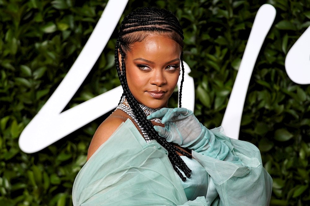 Rihanna entra en la lista de milmillonarios de Forbes gracias a sus negocios