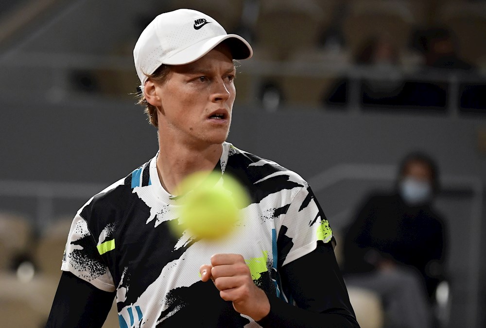 El italiano Jannik Sinner se regala un triunfo ante Delbonis en su cumpleaños