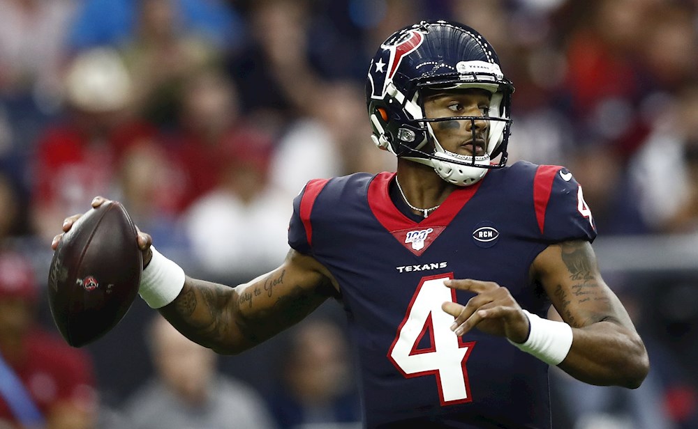 Deshaun Watson, tras perderse una semana de entrenamientos, vuelve con los Texans