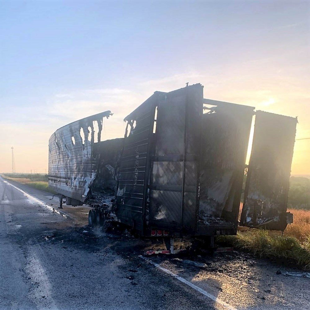 Inmigración detiene a 64 indocumentados que escaparon de un camión incendiado