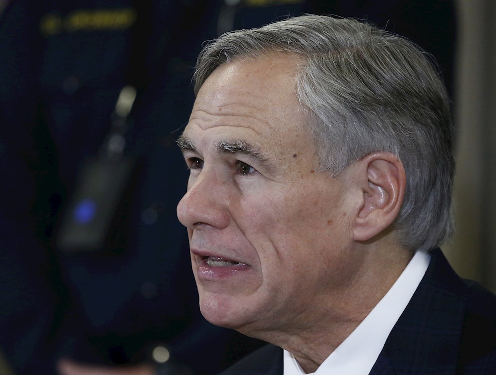 El gobernador de Texas, Greg Abbott, da positivo a prueba de covid-19