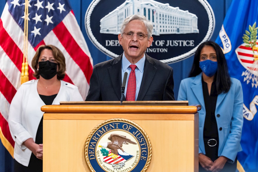 El Departamento de Justicia demanda a Texas para bloquear su ley antiaborto