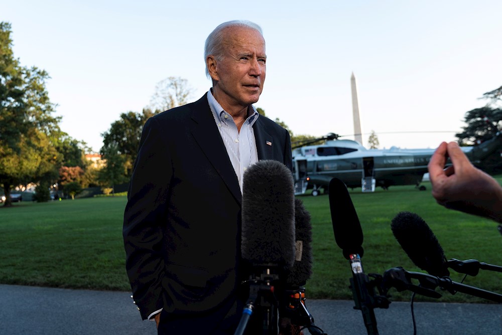 Biden pide acción urgente climática tras ver daños de Ida en noreste del país