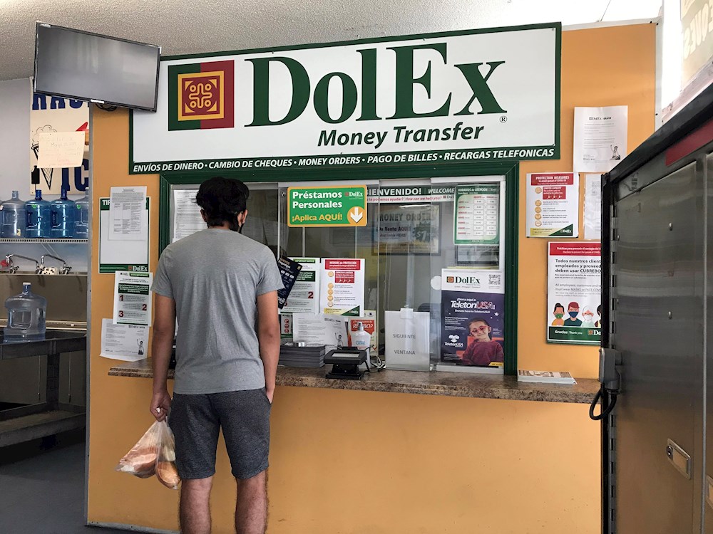Nuevo récord de remesas en México, suben 23,51 % entre enero y julio