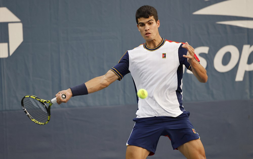 El posible duelo de Alcaraz contra Tsitsipas acapara la atención del Abierto