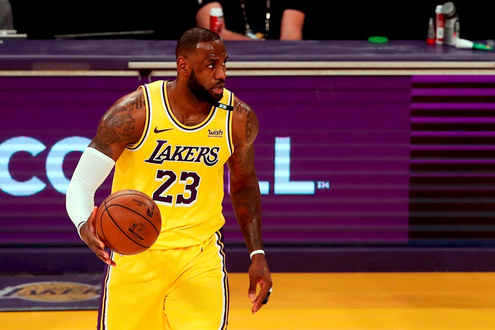 LeBron James confirma que está vacunado: “Era lo mejor para mi familia”
