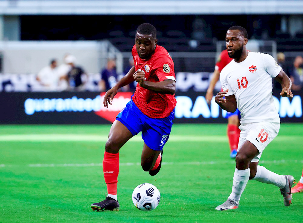 El costarricense Campbell dice que el Monterrey no debe creerse el mejor